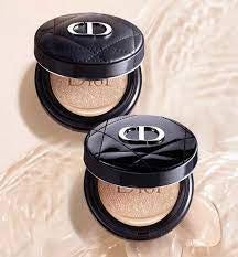 Dior Forever Skinglow Cushion 24H Wear Glowing Perfection