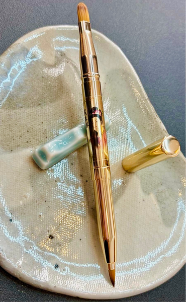 San Chun Lin Retractable Lip Brush