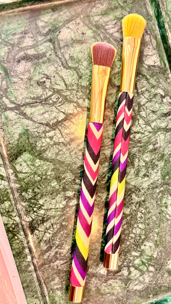 TARTE ARTFUL HANDLE BRUSH