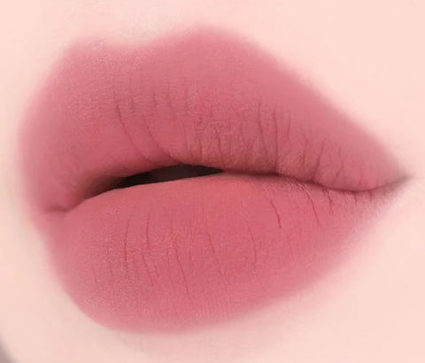 AOU Floofy Matte Balm