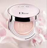 Dior Capture Dreamskin Moist & Perfect Cushion SPF50 - pa+++