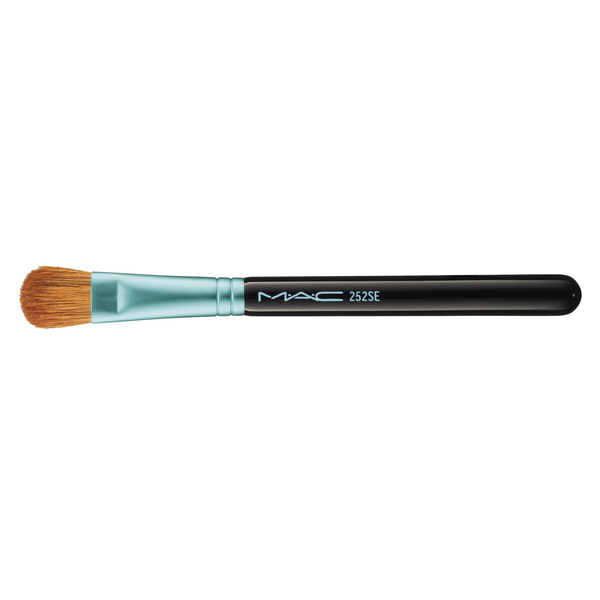 MAC Baking Beauties 252SE Large Shader Brush (Limited Edition)