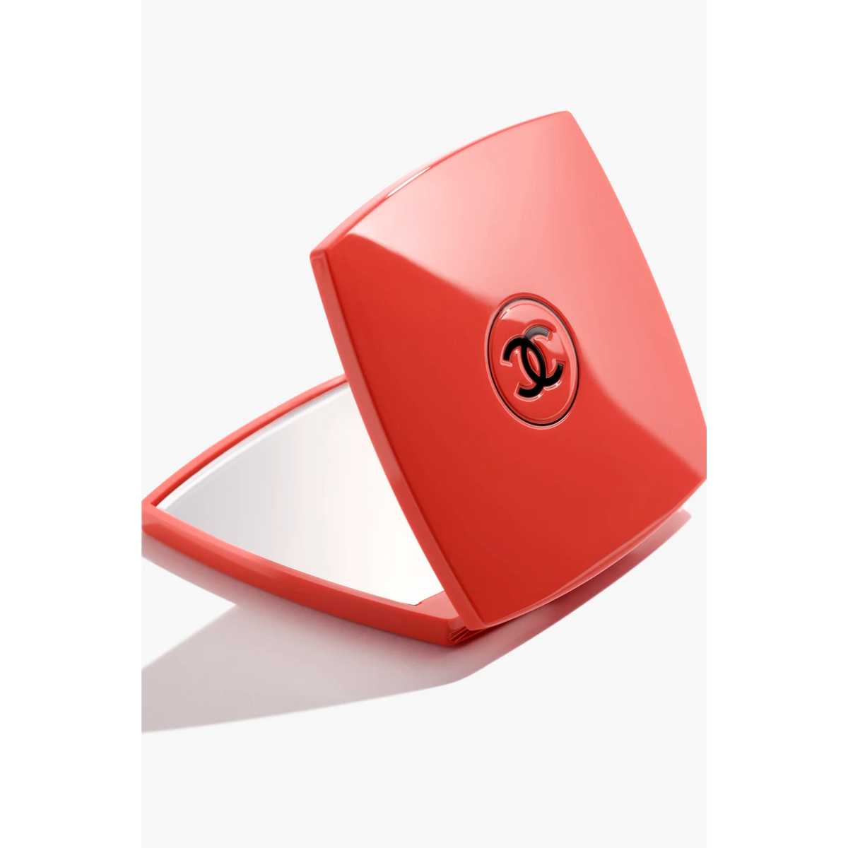 CHANEL MIRROR DUO 129 OVNI 限定版 Chanel Miroir Double Facettes Ovni Mirror Limited Edition